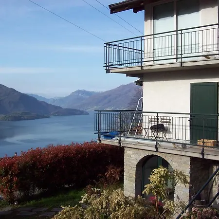 Appartement Casa Delle Camelie Sorico
