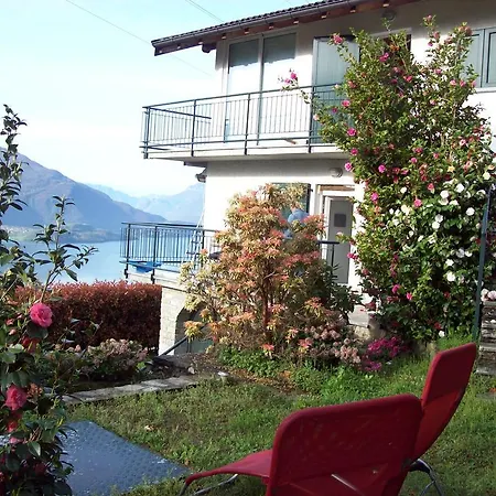 Apartment Casa Delle Camelie Sorico